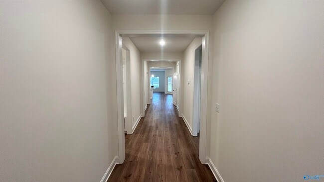 Foto del edificio - 231 Jerrie Lynn Blvd