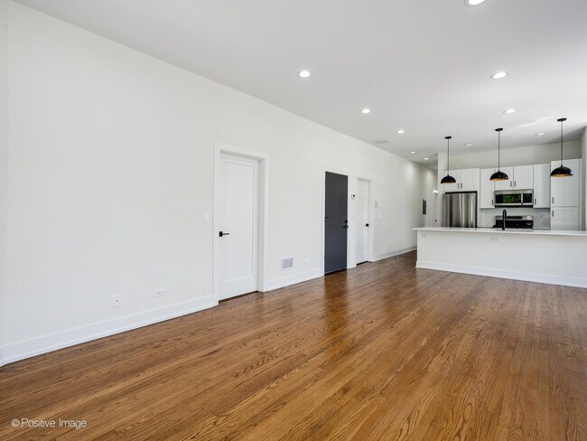 Foto del edificio - 1633 N Francisco Ave