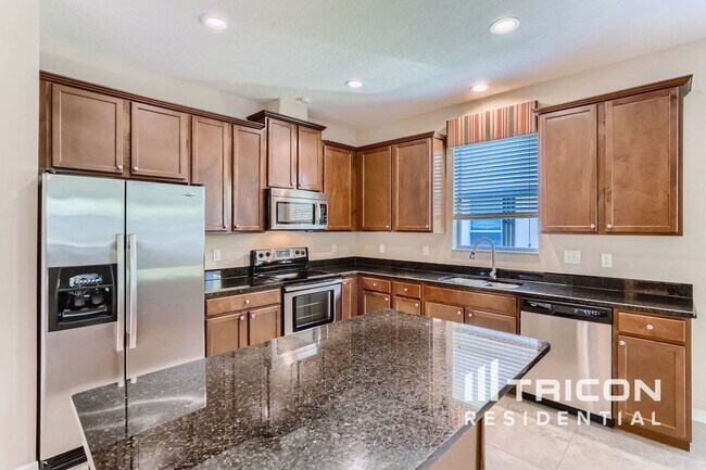 Foto del edificio - 5311 Shasta Daisy Pl