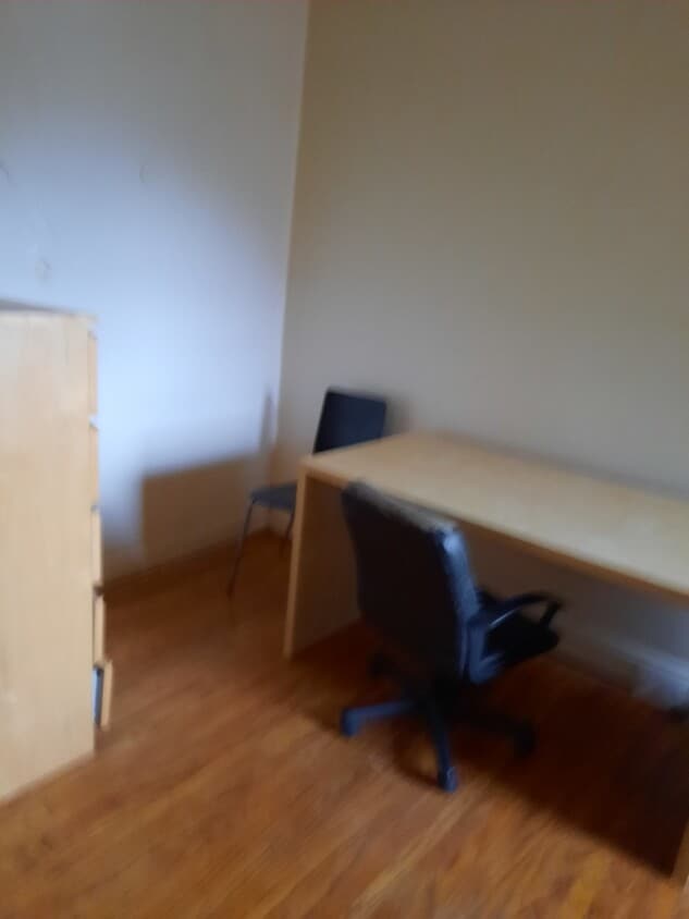 bedroom - 208 S 43rd St