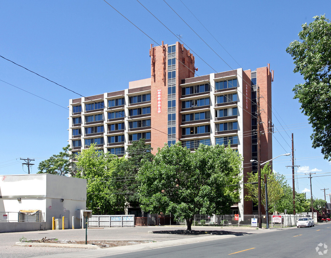 Primary Photo - Brentwood Tower