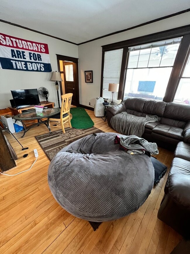 Foto del edificio - 1909 Garden St