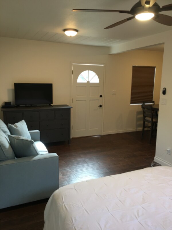 Foto principal - 1184 Excelsior Dr