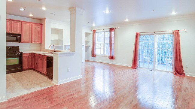 Abierto Plano de piso - 808 Donato Cir