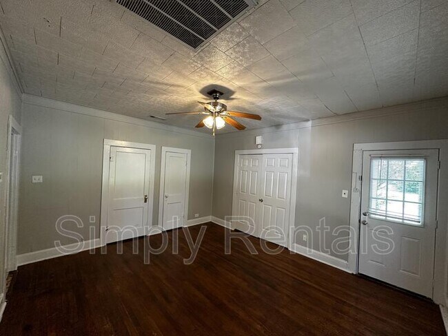 Foto del edificio - 1410 Sycamore St