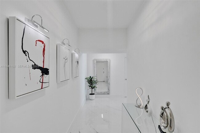 Building Photo - 888 Biscayne Blvd