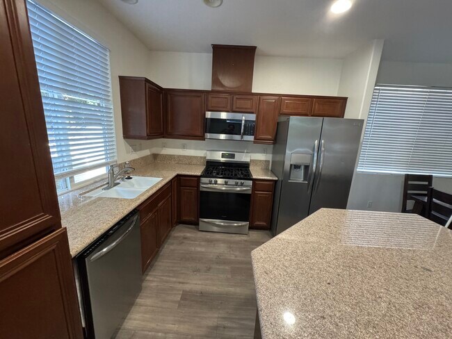 Cocina - 31439 Arena Dr