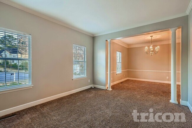 Foto del edificio - 9235 Raleigh Way