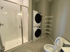 Interior Photo - ONE501