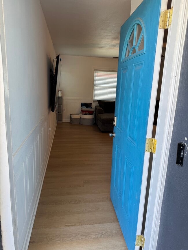 Foto del edificio - 6527 S West Shore Cir