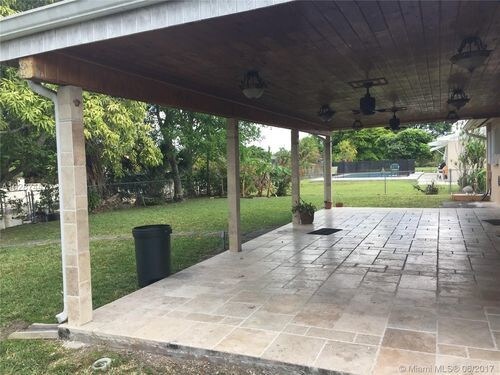 Building Photo - 4041 SW 104th Ave