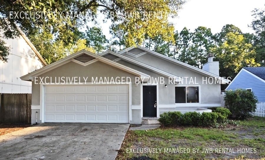 Foto principal - 11571 Summer Tree Rd N