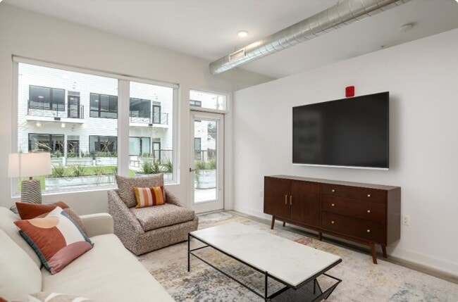 Interior Photo - The Roy