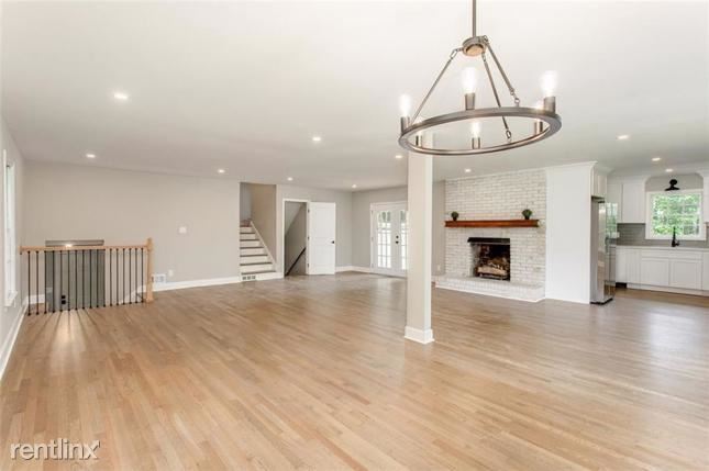 Building Photo - 4 br, 3 bath House - 681 Foxcroft Circle