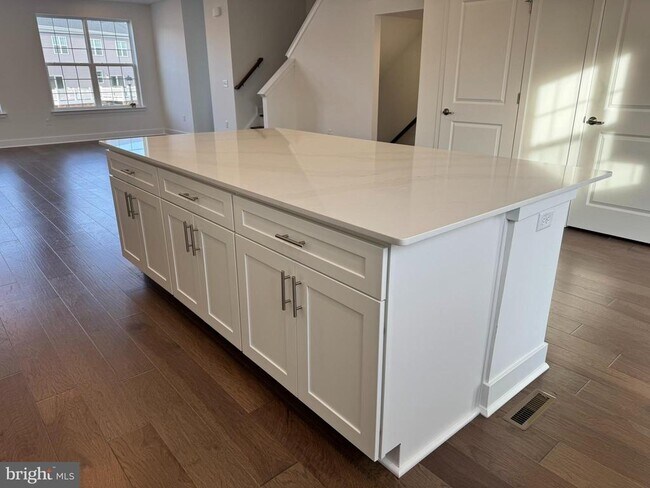 Foto del edificio - 117 FRED CLARK Dr