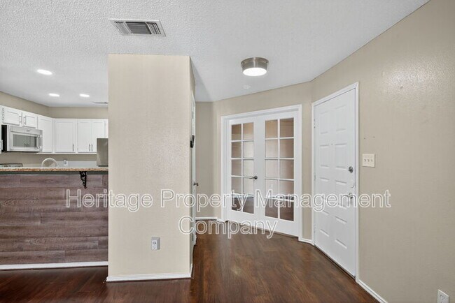 Building Photo - 4107 Medical Dr