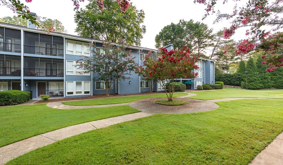 Lodge on the Chattahoochee Rentals Sandy Springs, GA