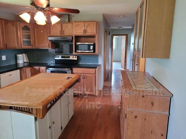 Foto del edificio - 505 Tedlo Ln