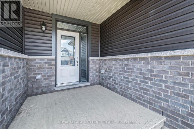 Photo du bâtiment - 780 Miikana Rd