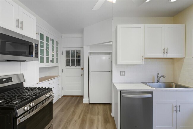 Foto del edificio - 1507 Dobson St