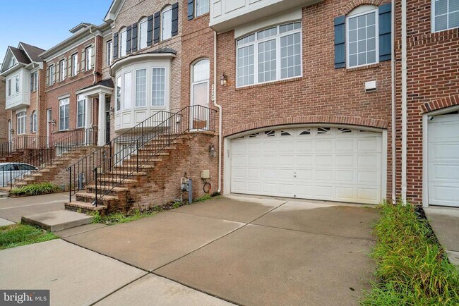 Foto del edificio - 24949 Bannockburn Terrace