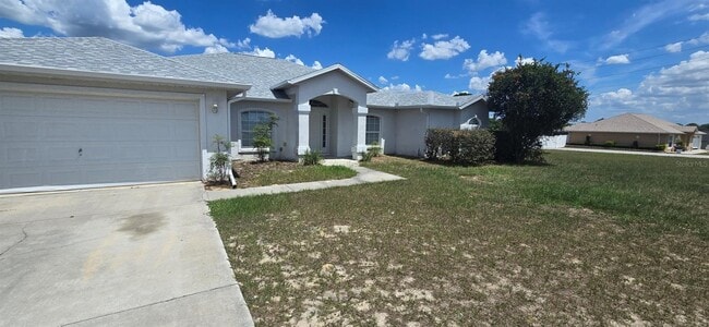Building Photo - 9995 SW 41st Ave