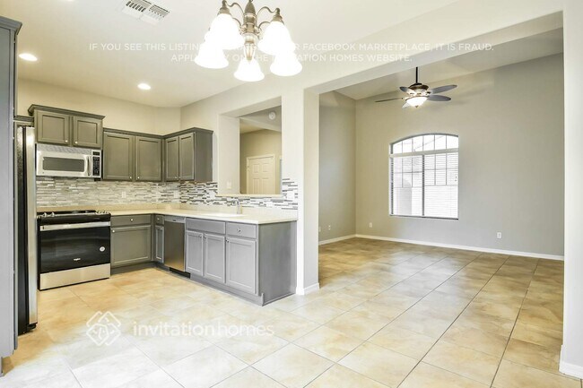 Foto del edificio - 26412 N 53rd Glen