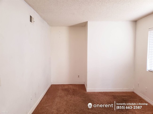 Foto del edificio - 3274 Little Mountain Dr