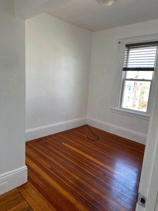 Foto del edificio - 161 Grandview Ave