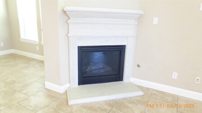 Building Photo - 21710 Avalon Queen Dr
