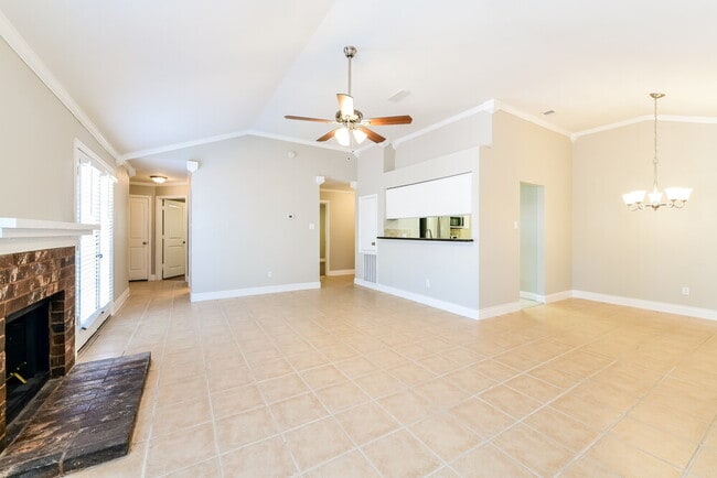 Foto del edificio - 17422 Lobo Trail
