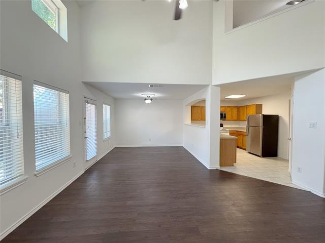 Building Photo - 10188 Wake Bridge Dr
