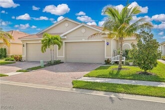 Building Photo - 3029 Royal Gardens Ave