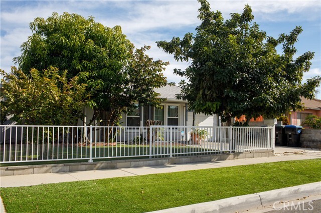 Building Photo - 13116 Longworth Ave