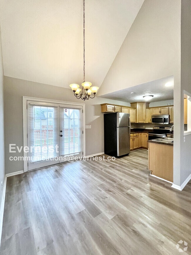 Building Photo - 507 Oakmont Dr