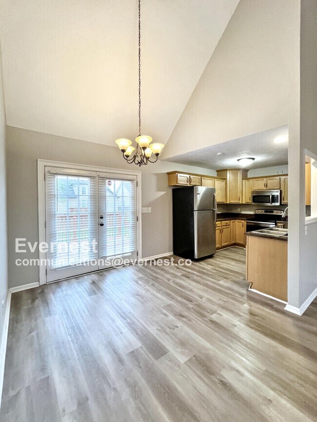Foto del edificio - 507 Oakmont Dr