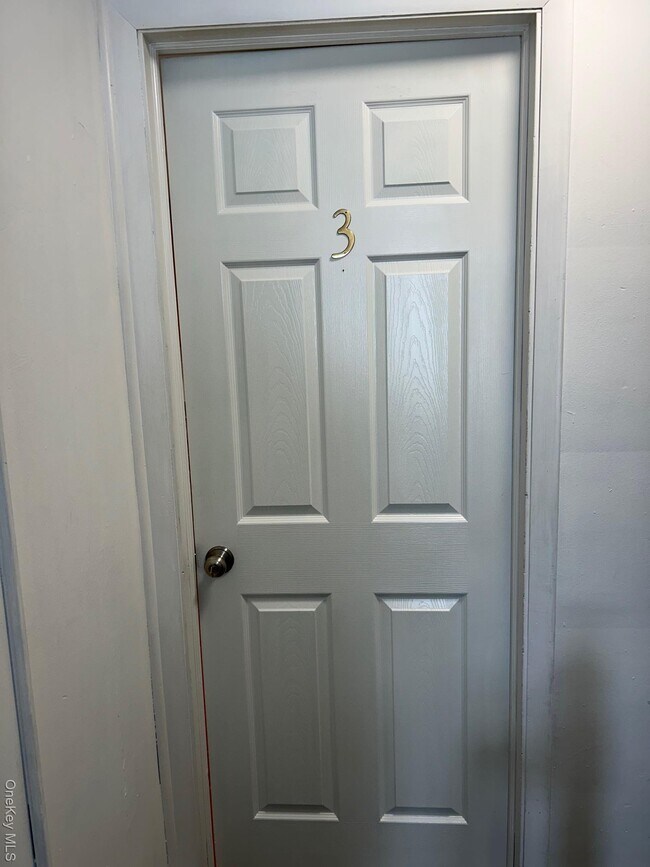 Foto del edificio - 55 Pancake Hollow Rd