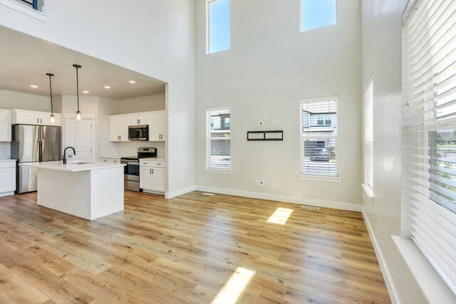 Foto del edificio - 261 W 630 N