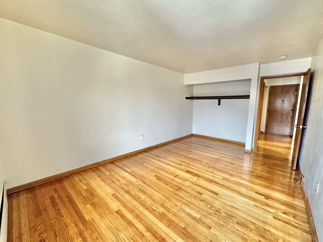 Building Photo - 430 Harrison Ave