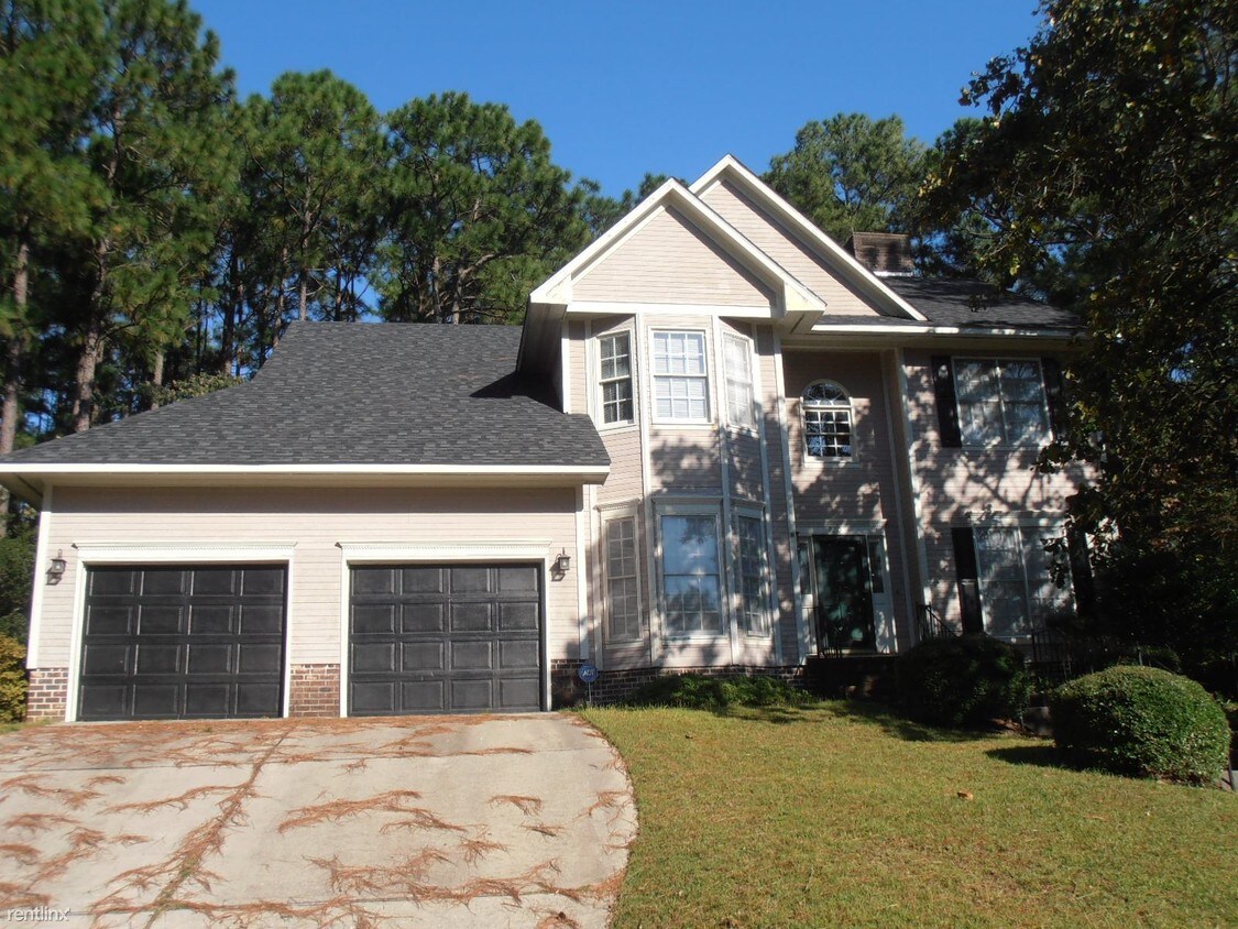 Foto principal - 720 Stonington Dr