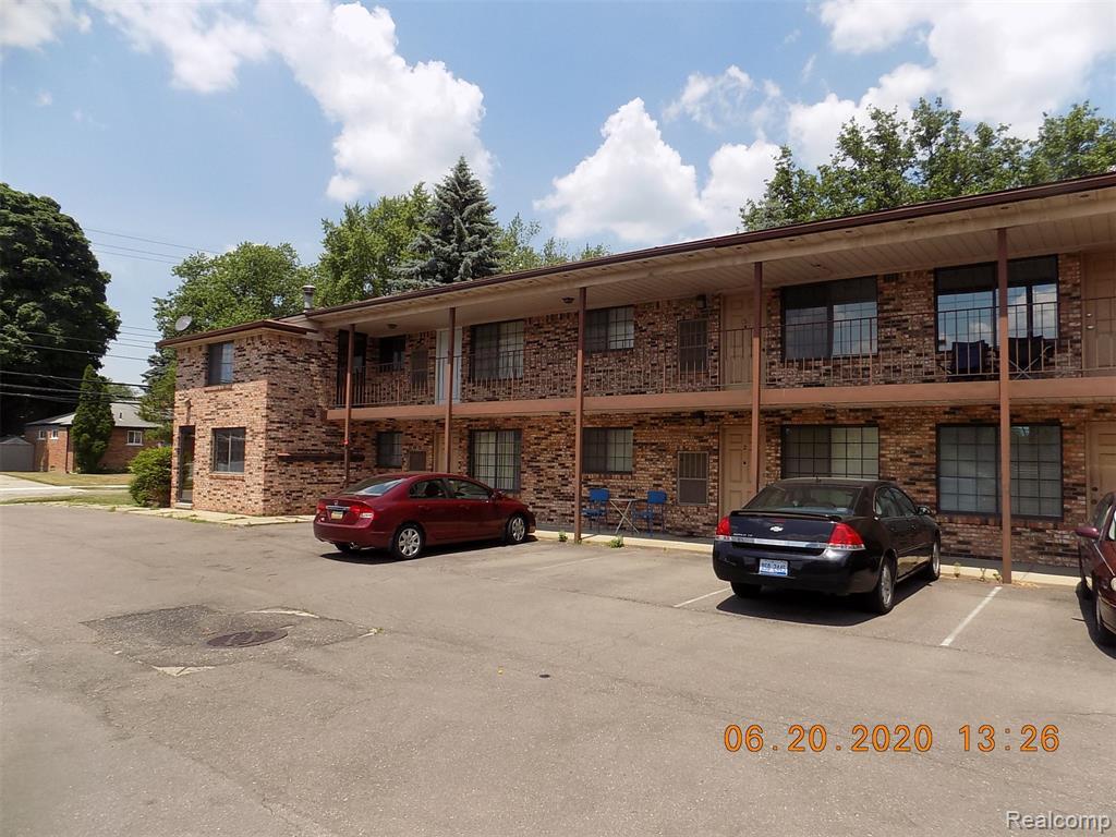 Primary Photo - 102 N Washington Ave