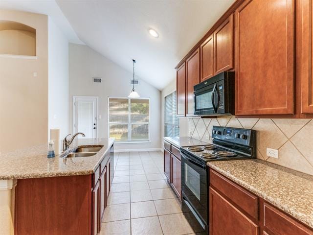 Foto del edificio - 544 Braewick Dr