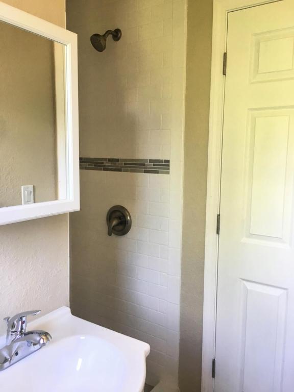 Foto del edificio - 2013 North Ave W