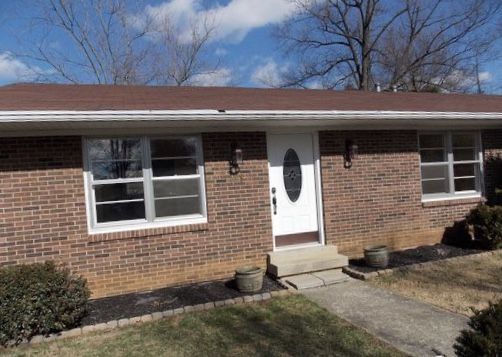 Foto del edificio - 698 New St, Radcliff, KY 40160