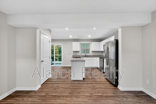 Foto del edificio - 2504 McCurdy Trail