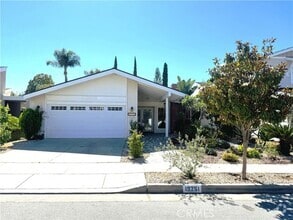 Building Photo - 19251 Sierra Cadiz Rd