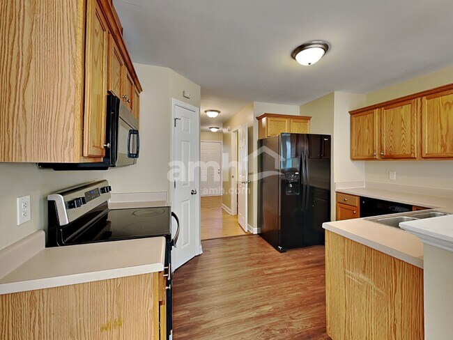 Foto del edificio - 993 Kintail Ct