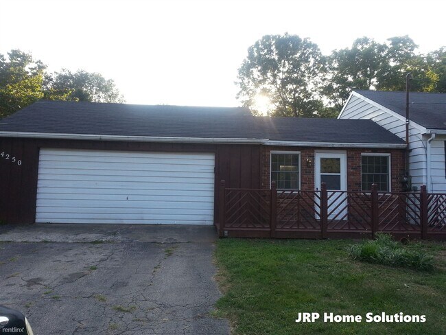 Foto del edificio - 3 br, 1 bath House - 4250 Indian Trl