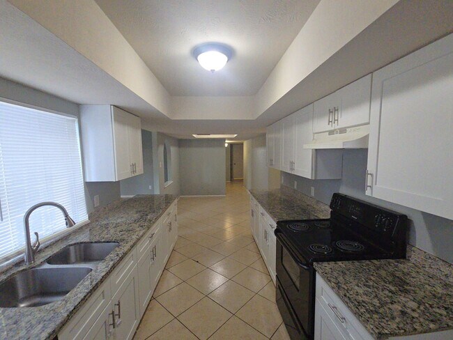Foto del edificio - 3906 Postwood Dr