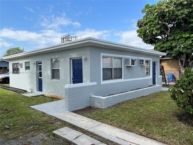 Building Photo - 1602 NW 42nd St